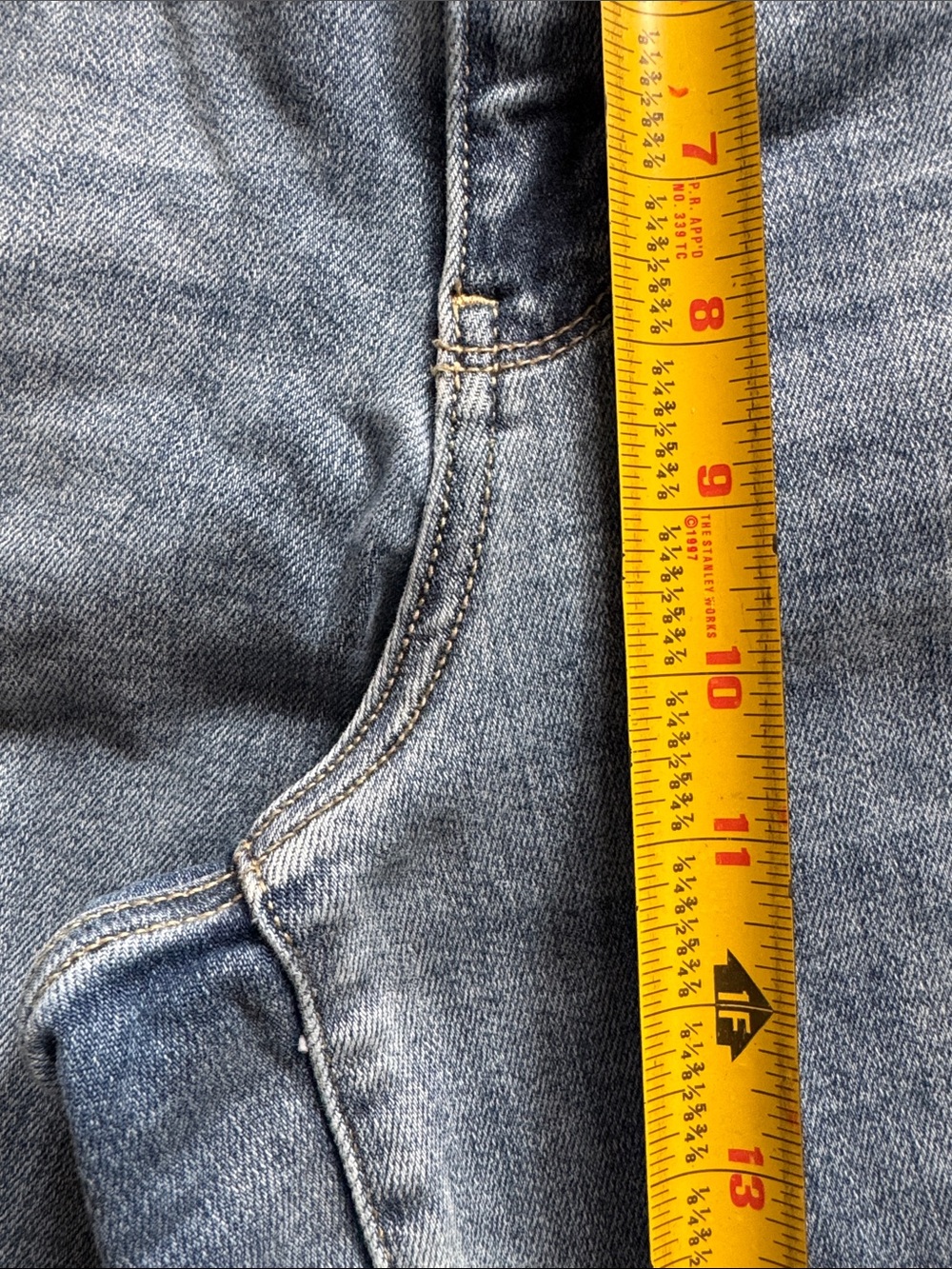 Judy Blue women’s straight leg jeans in Washed Denim Blue. Size 14W - Picture 8 of 13